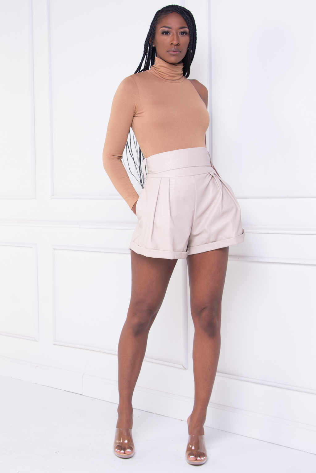 Faux Leather Short w/ Belt (Cream)