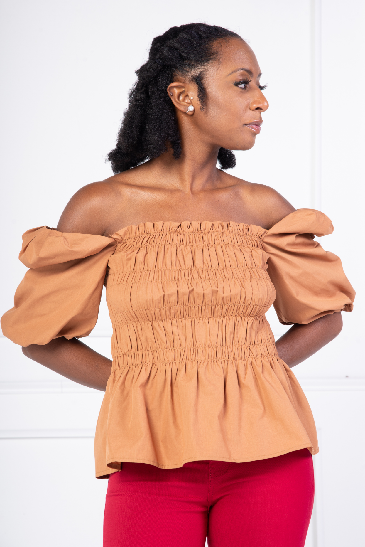 Shirred Puff Sleeve Top (Mocha)